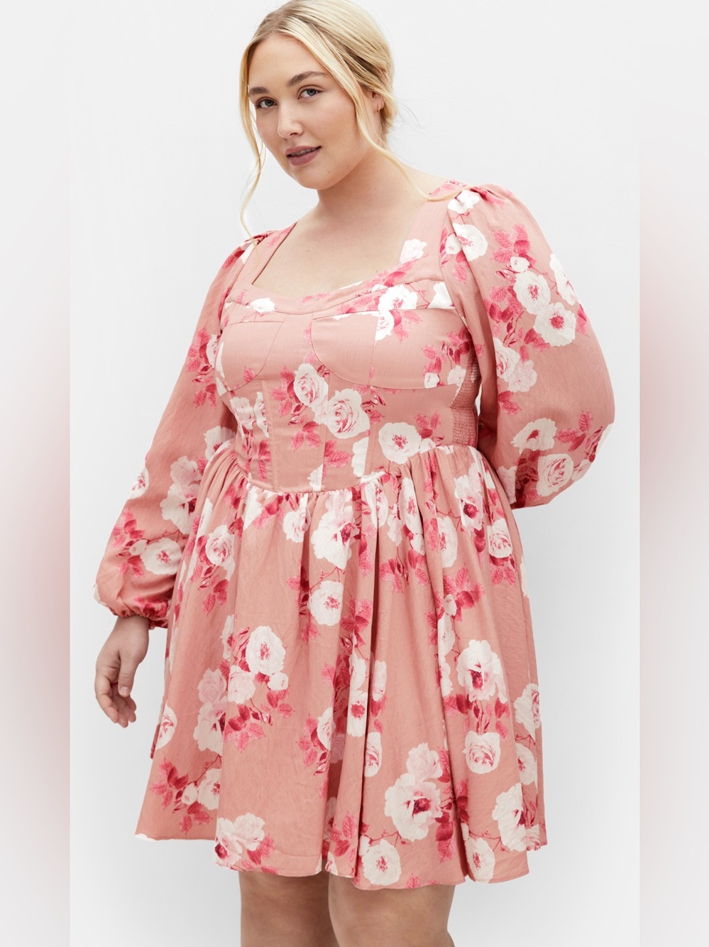 City Chic Cordelia Dress Vintage Rose Floral Print Square Neckline Size 18 NWT